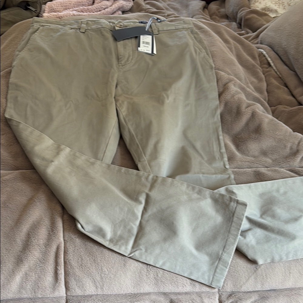 Vineyard Vines Tan Chinos Relaxed Fit